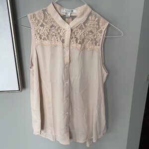 Women's Cream Lace Top